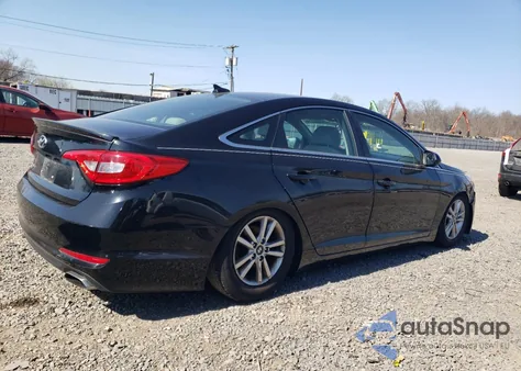 2015 Hyundai Sonata Se z USA, uszkodzony, nr VIN 5NPE24AF3FH033600